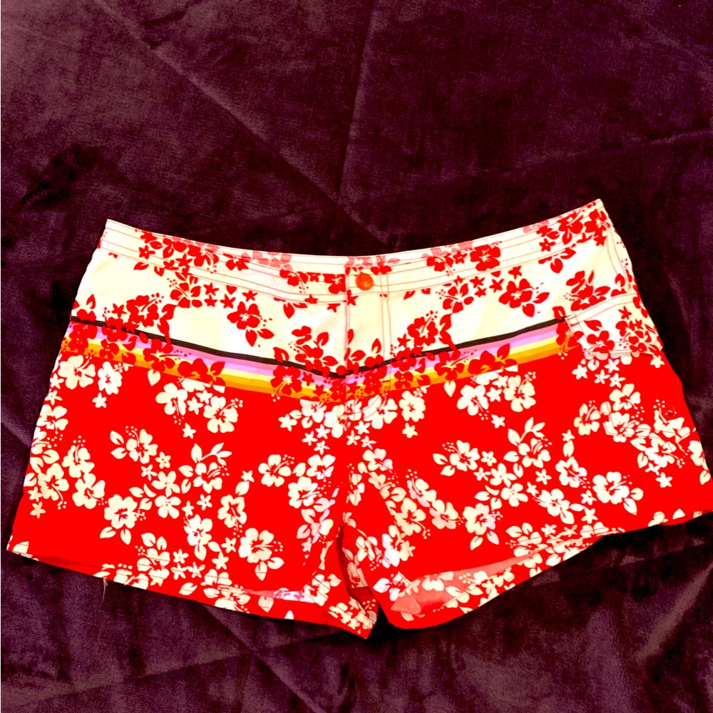 Cute shorty shorts! Roxy! Ready for the beach!